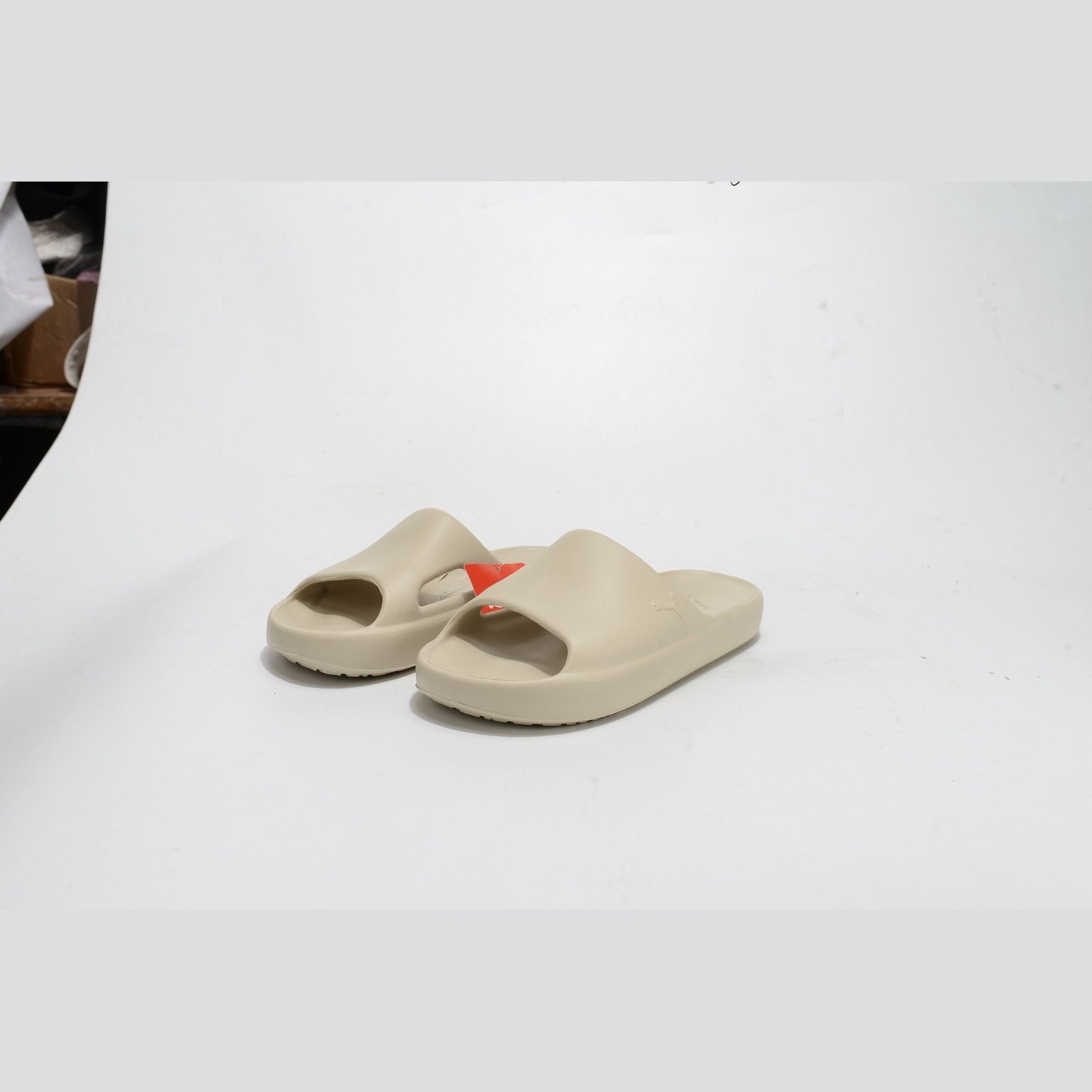 PUMA Shibui Cat Slide - Putty-putty - Red Unisex Streetwear Limited Edition
