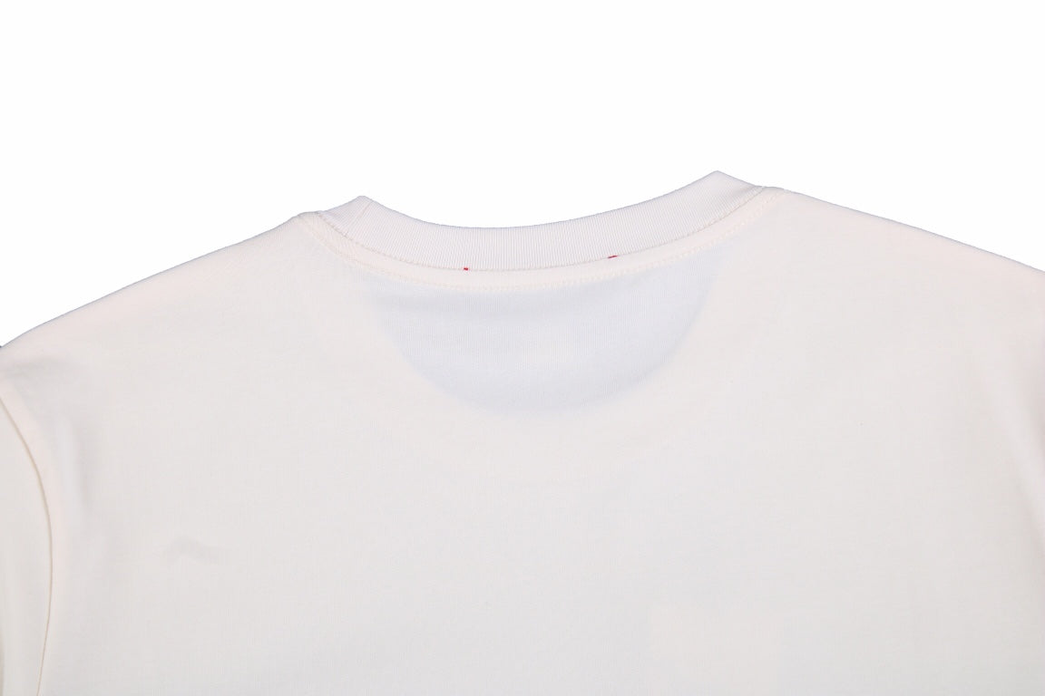 Gucci Cat Graphic T-shirt (cream) Unisex Streetwear Limited Edition - <p dir='ltr'><span>This Gucci t-shirt features an adorable cat graphic design. The cream shirt showcases
