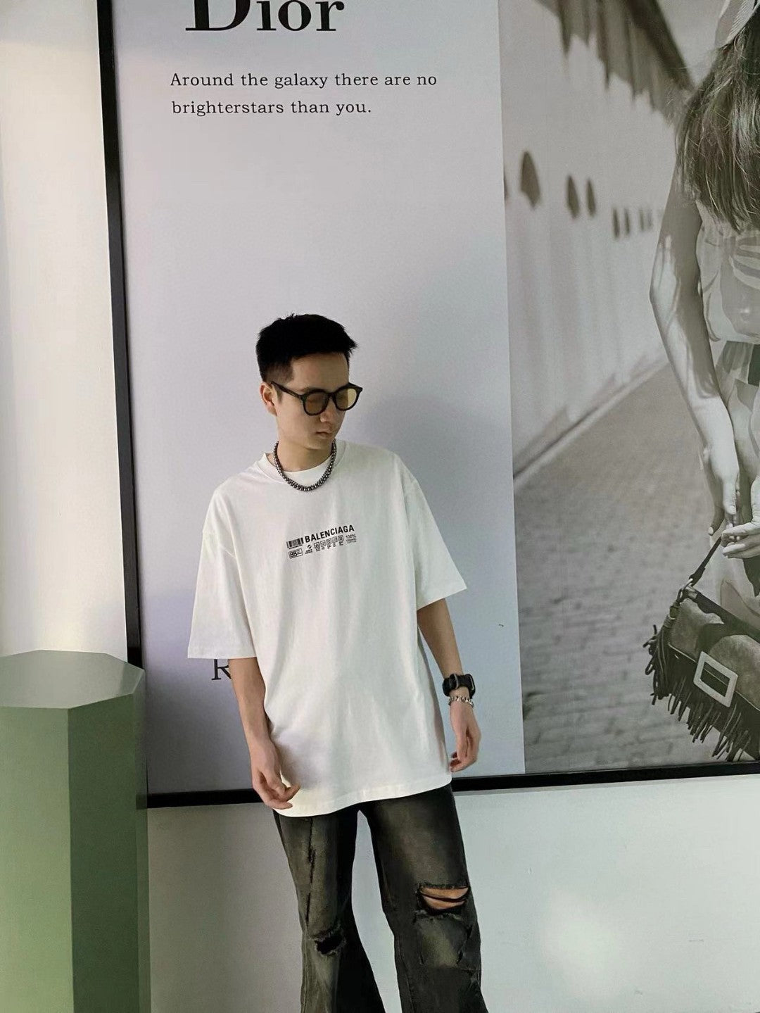 Camiseta Balenciaga - Estampado de código de barras