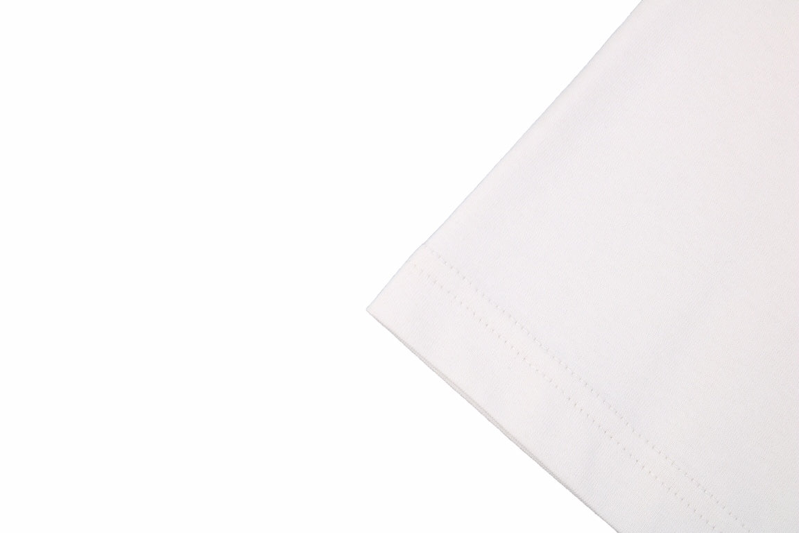 CAMISETA MINIMALISTA BLANCA DE BALENCIAGA