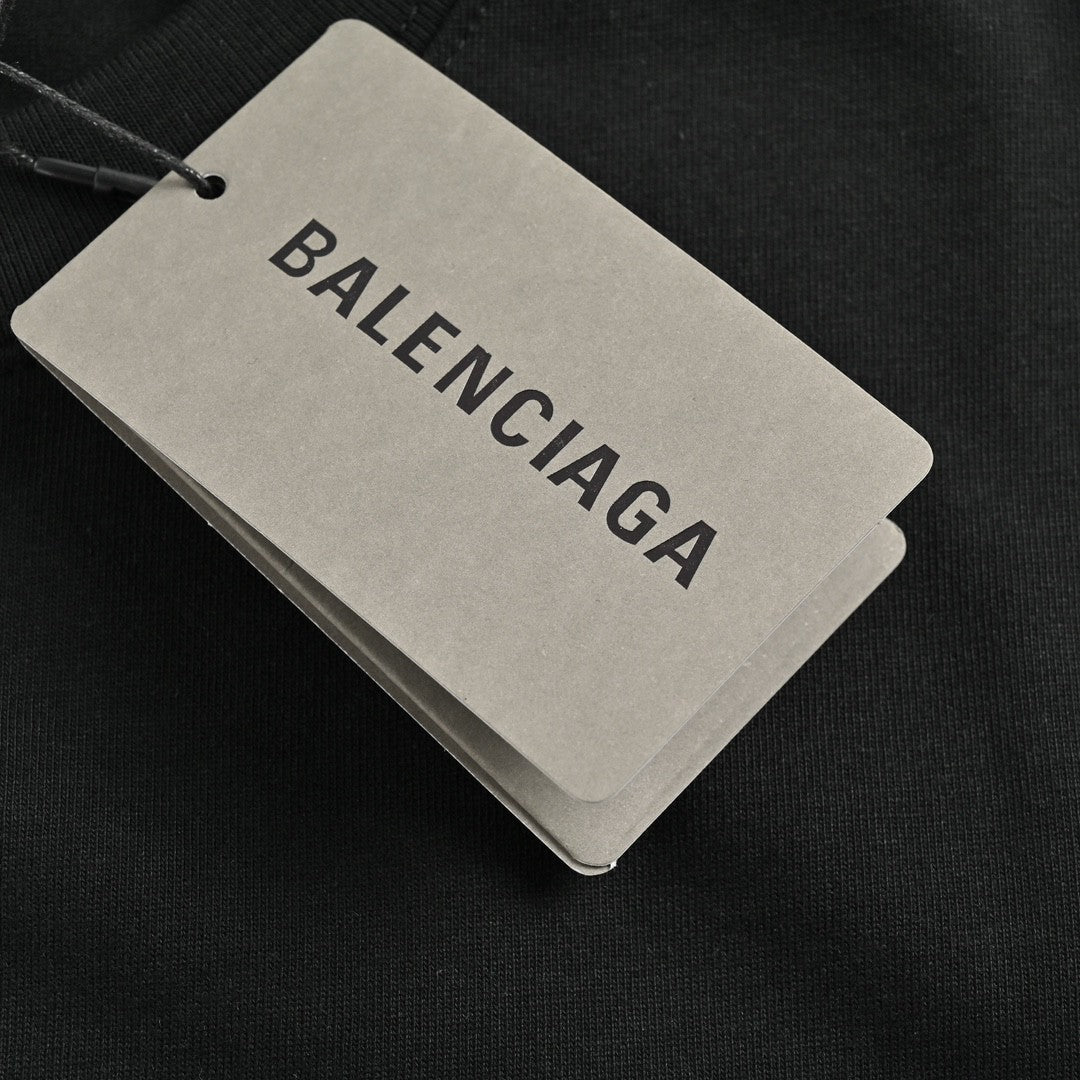 Camiseta Balenciaga - Estampado París
