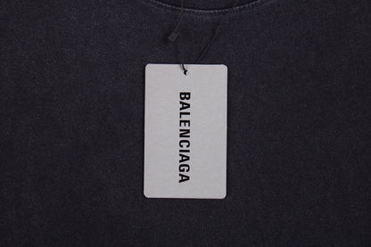Camiseta Balenciaga con efecto lavado