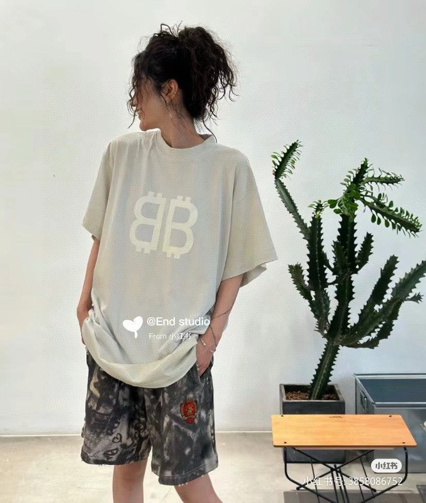 Camiseta Balenciaga - Estampado Doble B