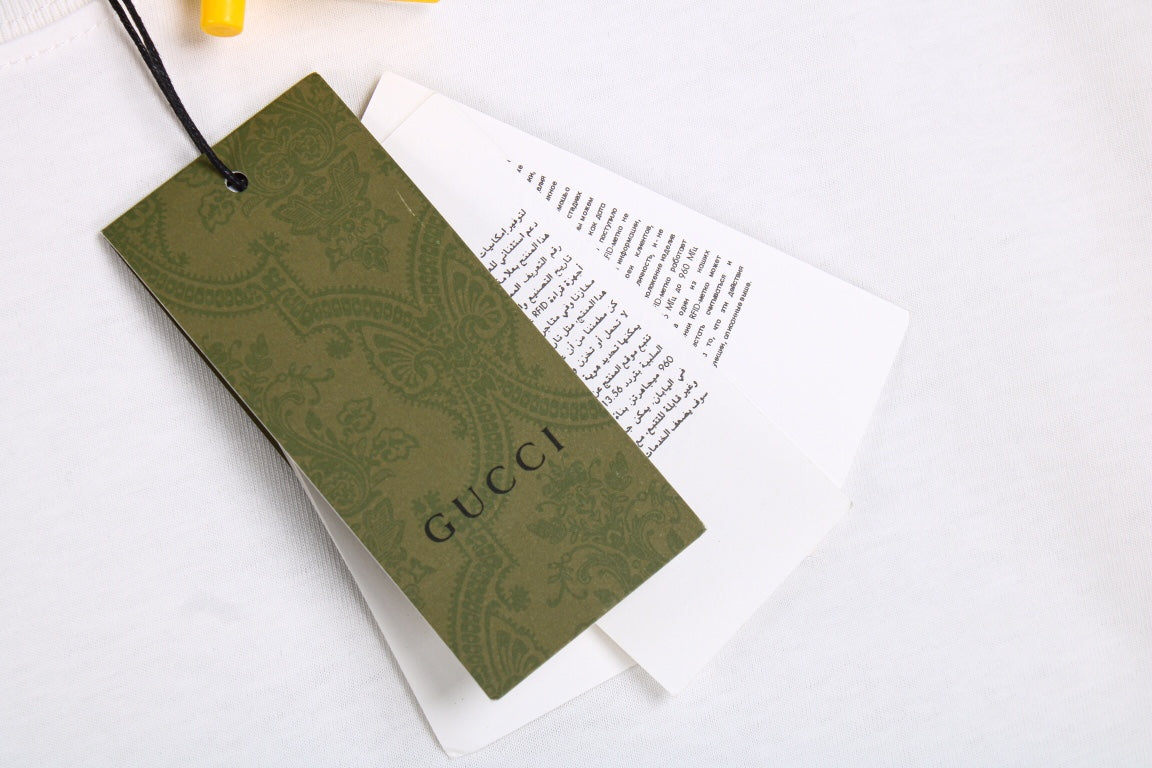 Camiseta Gucci Lovers Pleasure Club