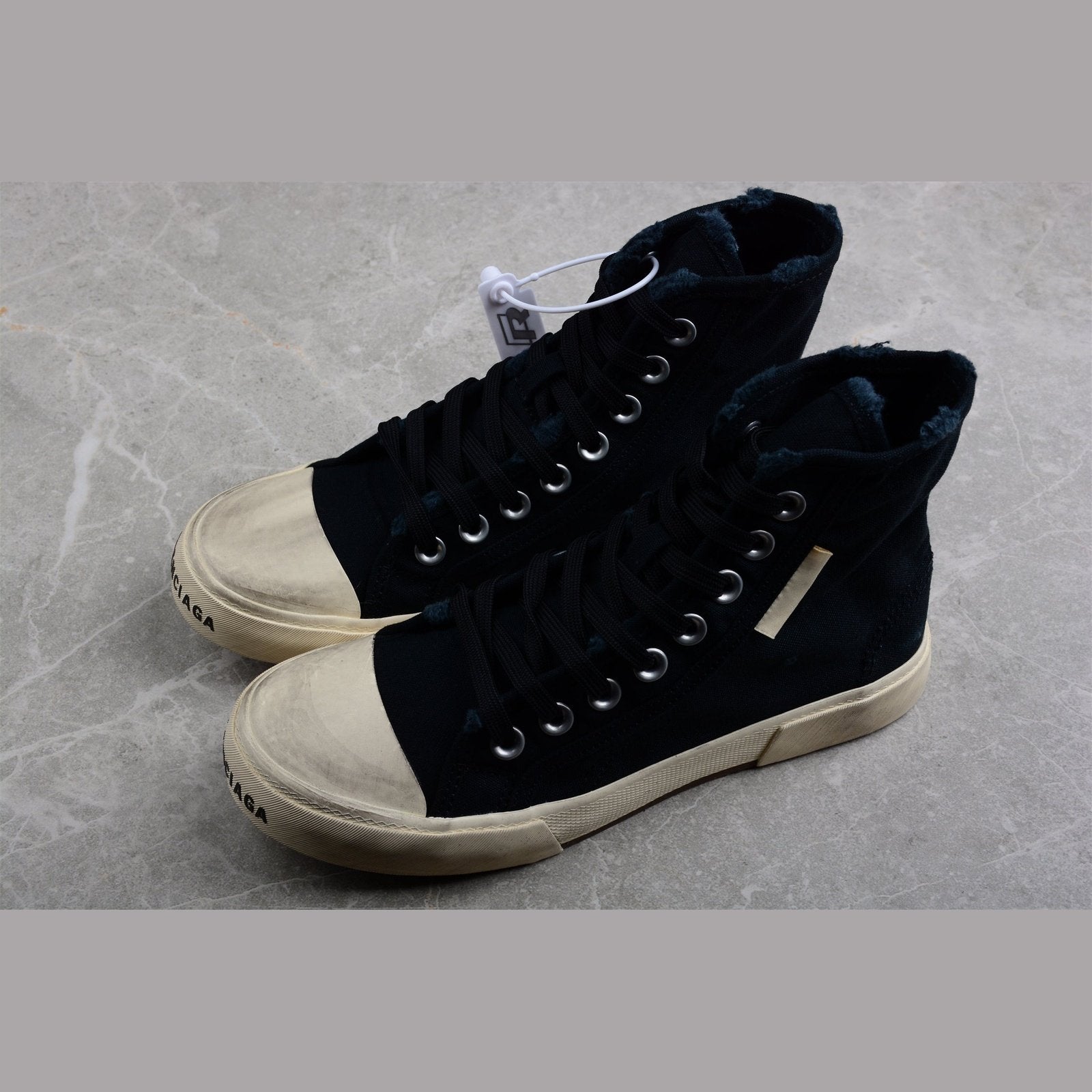 BALENCIAGA Paris High Vulc Destr - Sneakers - Black Unisex Streetwear Limited Edition - Introducing the BALENCIAGA Paris High Vulc Destr x Black, an avant-garde masterpiece blending high fashion