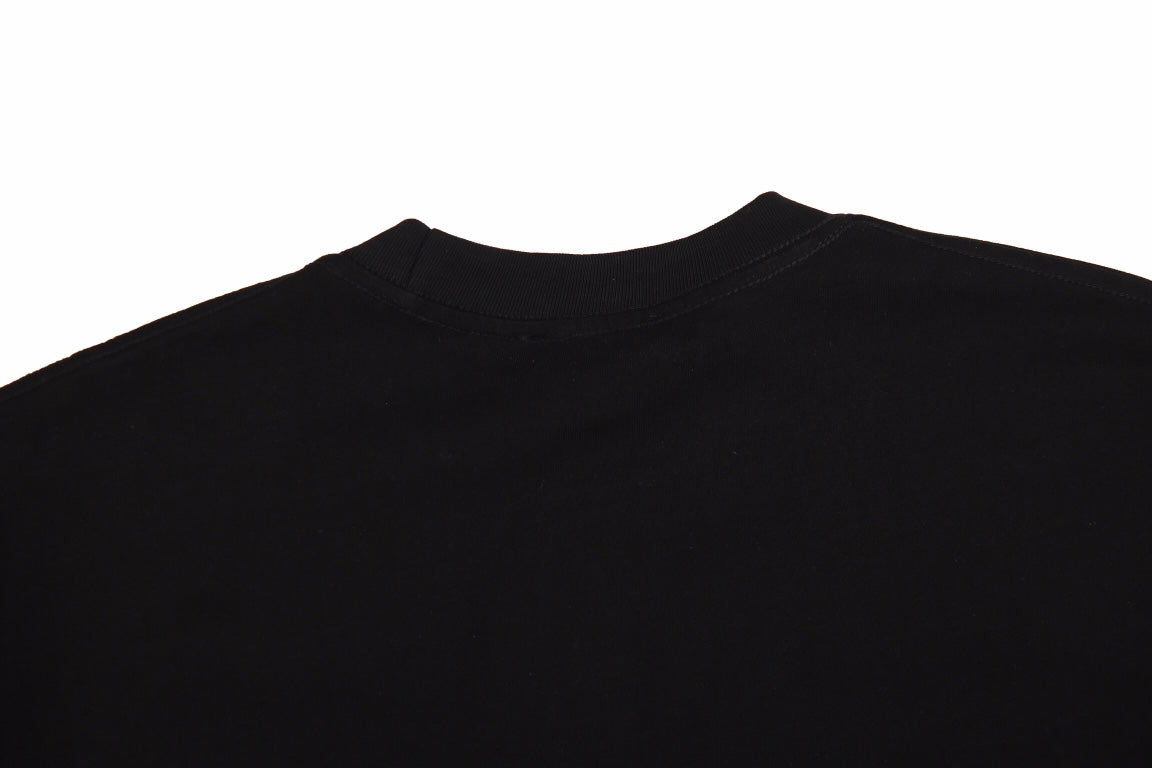 Camiseta Dior con el logo floral CD