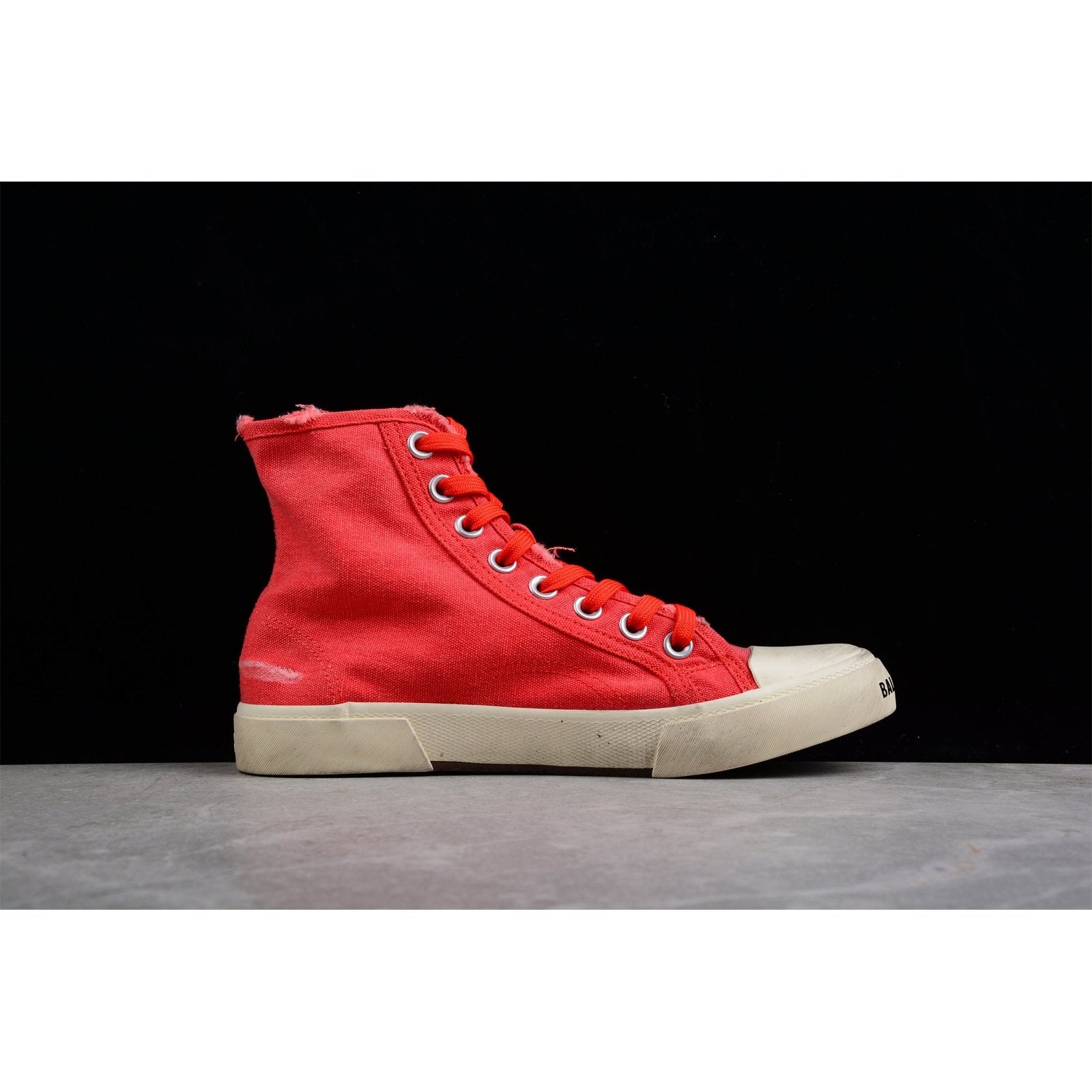 BALENCIAGA Paris High Vulc Destr - Sneakers - Red Unisex Streetwear Limited Edition - Introducing the BALENCIAGA Paris High Vulc Destr x Red, a bold fusion of edgy design