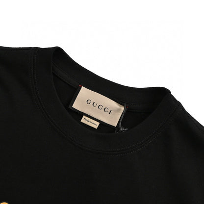 Camiseta negra Gucci con estampado de dragón