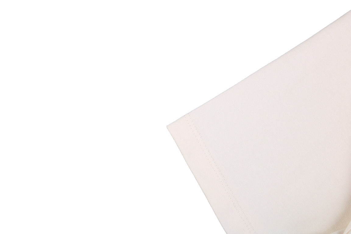 Camiseta Gucci con estampado de gato (Crema)