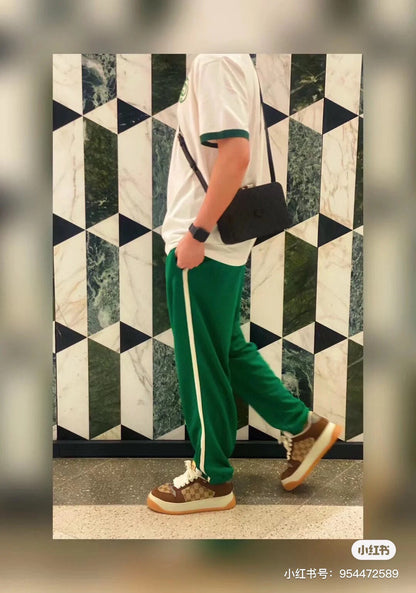 Polo Gucci con logotipo bordado