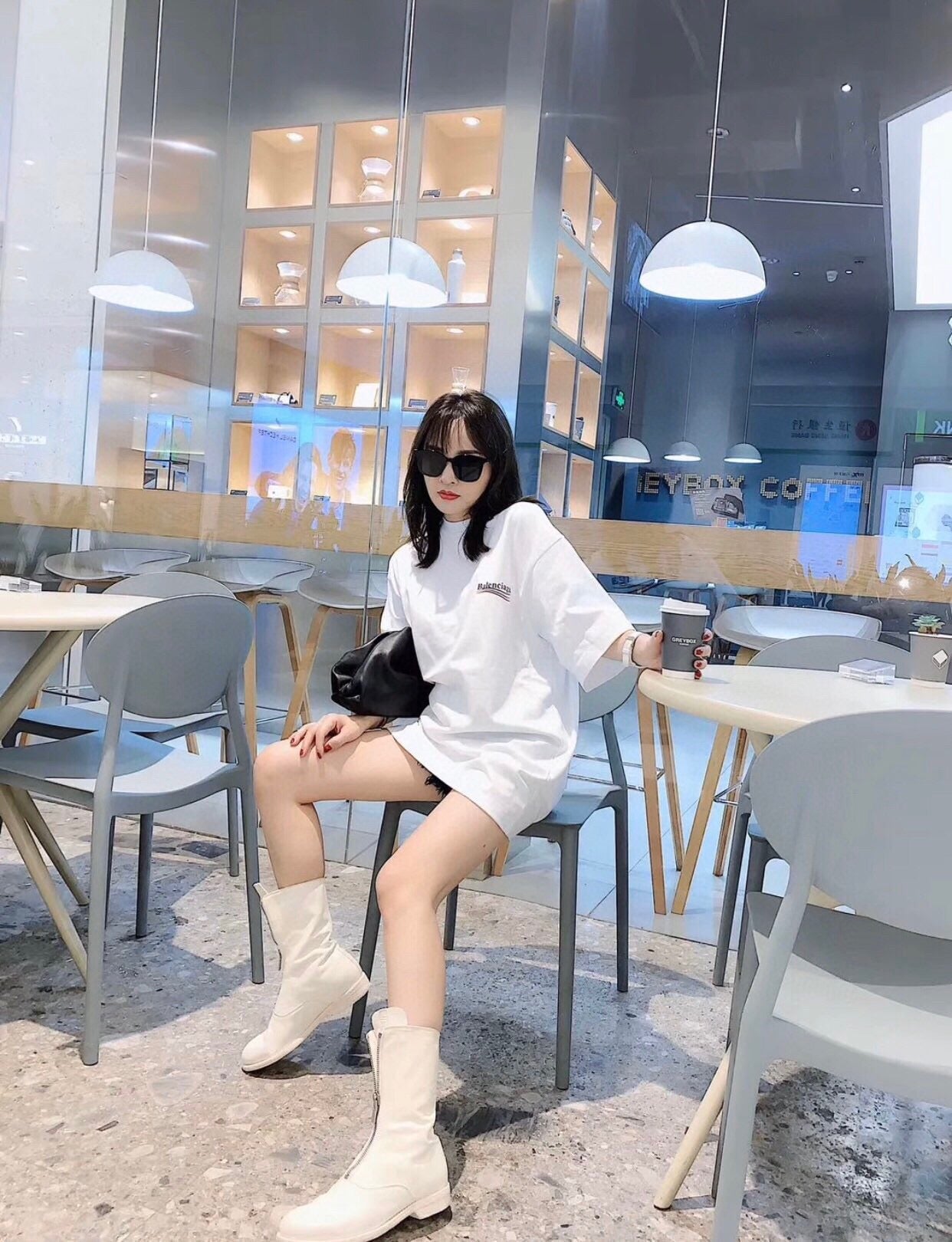 Camiseta Balenciaga con logo Wave (Blanca)