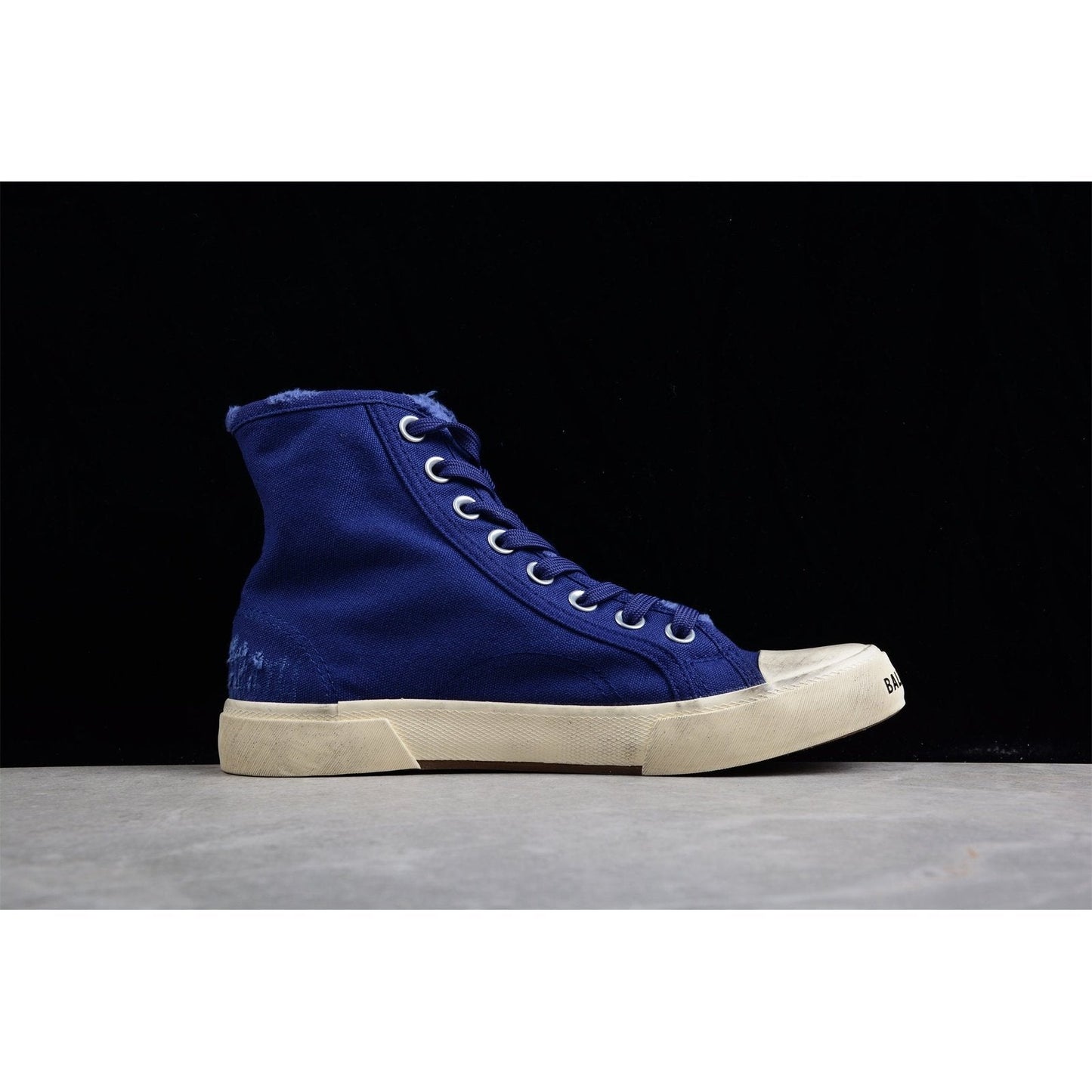 BALENCIAGA Paris High Vulc Destr - Sneakers - Blue Unisex Streetwear Limited Edition - Introducing the BALENCIAGA Paris High Vulc Destr x Blue, a striking embodiment of urban edge