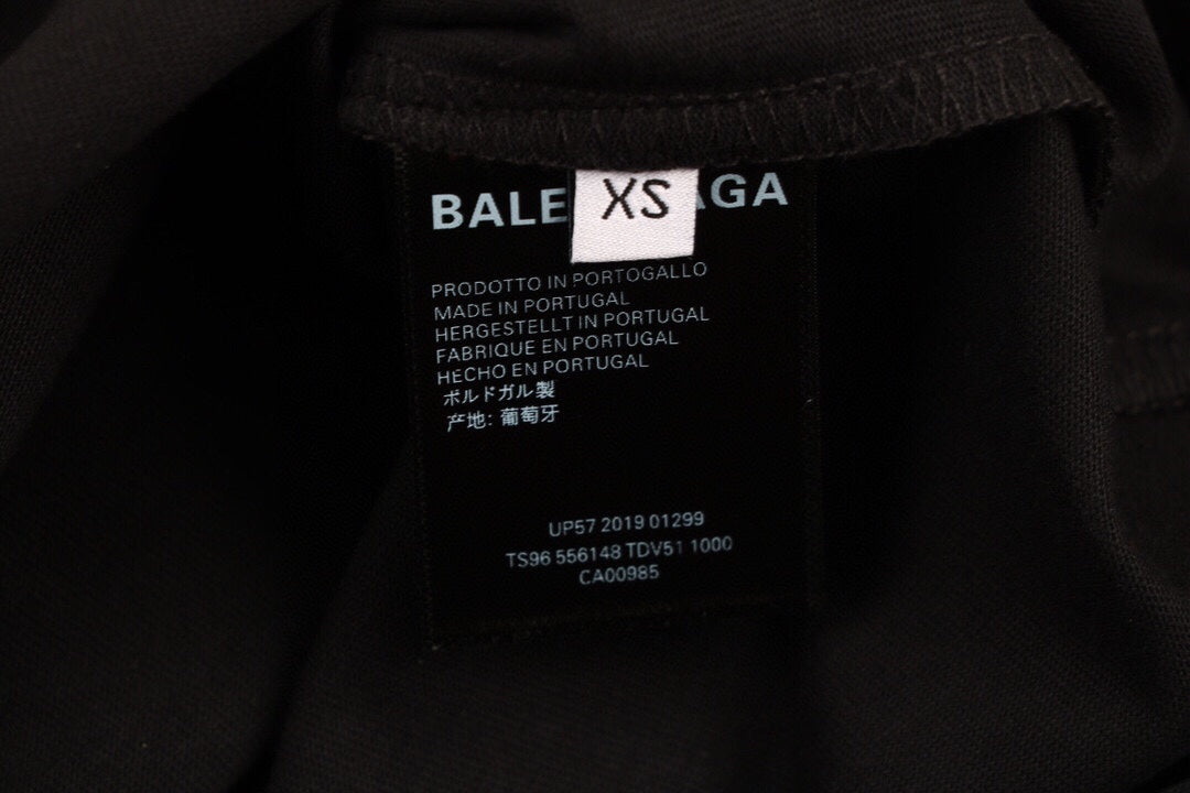 Camiseta Balenciaga con logo Wave (Negra)