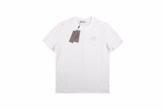 Dior Double D Logo T-shirt (white) Unisex Streetwear Limited Edition - <p dir='ltr'><span>This Dior t-shirt features a minimalist design with the 'CD' logo embroidered on