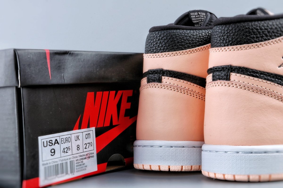 JORDAN 1 High - Crimson Tint Sneakers - Black Unisex Streetwear Limited Edition