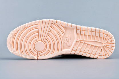 JORDAN 1 High - Crimson Tint Sneakers - Black Unisex Streetwear Limited Edition