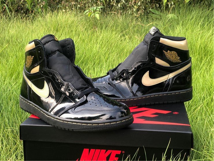 JORDAN 1 High - Metallic Gold Sneakers - Black Unisex Streetwear Limited Edition