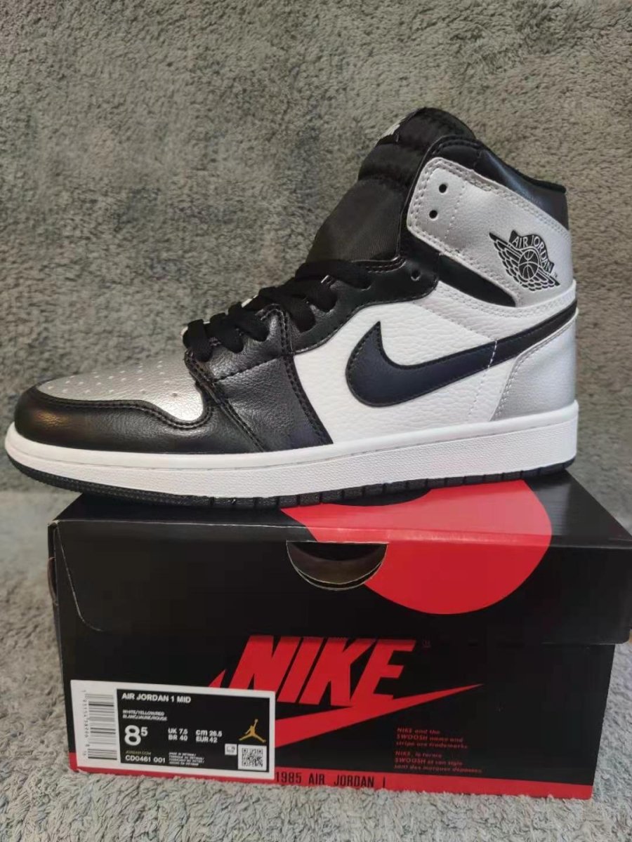 JORDAN 1 High - Silver Toe Sneakers - Black Unisex Streetwear Limited Edition