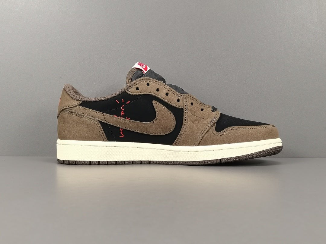 JORDAN 1 Low Og Sp - Travis Scott - Black Unisex Streetwear Limited Edition - Introducing the highly coveted Jordan 1 Low Travis Scott OG SP, a masterpiece born from