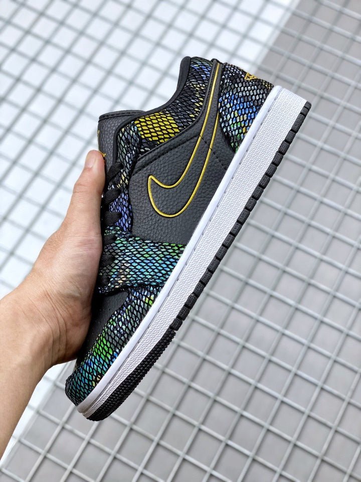 JORDAN 1 Low - Multicolor Snakeskin Sneakers - Black Unisex Streetwear Limited Edition