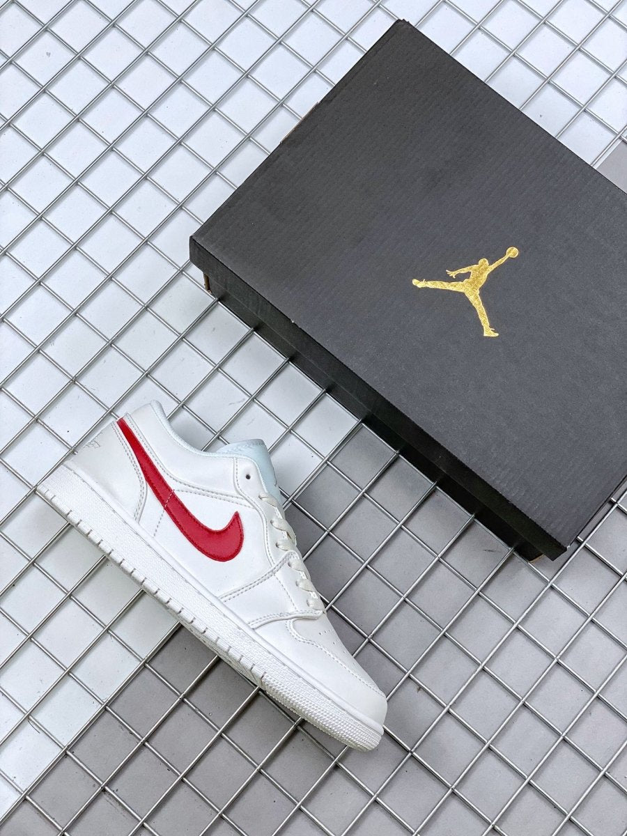 JORDAN 1 Low - University Red Sneakers - White Unisex Streetwear Limited Edition