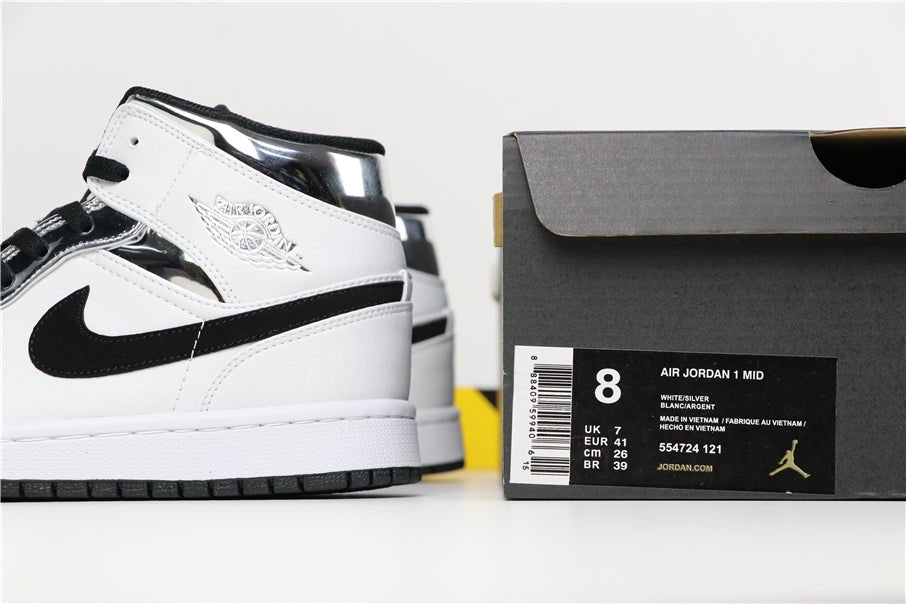 JORDAN 1 Mid - Alternate Think 16 Sneakers - Black Unisex Streetwear Limited Edition