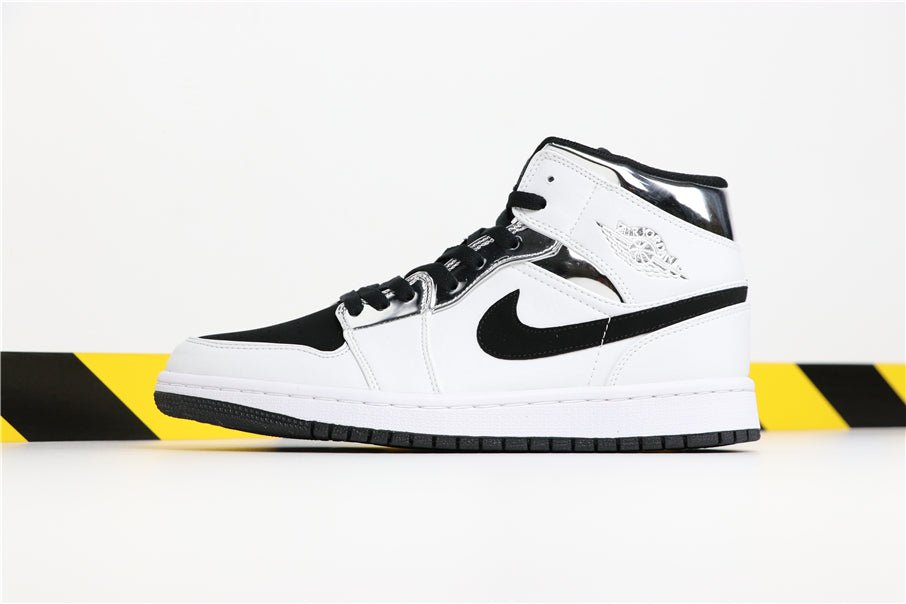 JORDAN 1 Mid - Alternate Think 16 Sneakers - Black Unisex Streetwear Limited Edition