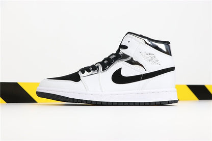 JORDAN 1 Mid - Alternate Think 16 Sneakers - Black Unisex Streetwear Limited Edition