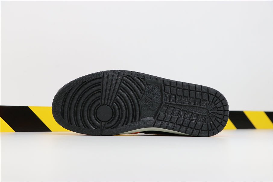JORDAN 1 Mid - Cone Sneakers - Black Unisex Streetwear Limited Edition