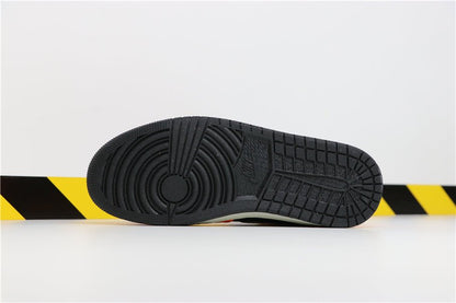 JORDAN 1 Mid - Cone Sneakers - Black Unisex Streetwear Limited Edition