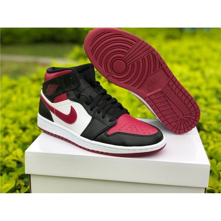 JORDAN 1 Mid - Bred Toe Sneakers Unisex Streetwear Limited Edition