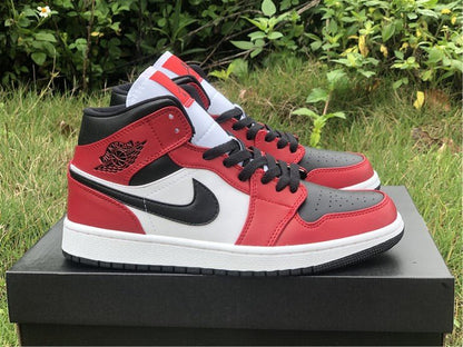 JORDAN 1 Mid - Chicago Toe Sneakers - Black Unisex Streetwear Limited Edition