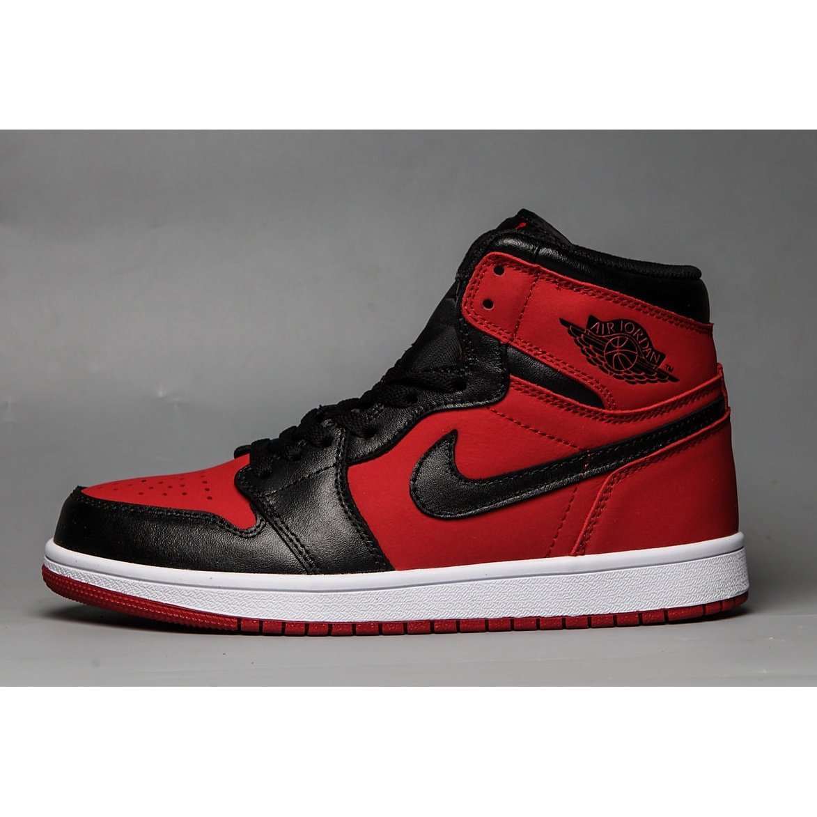 JORDAN 1 Mid - Gym Red Sneakers - Black Unisex Streetwear Limited Edition