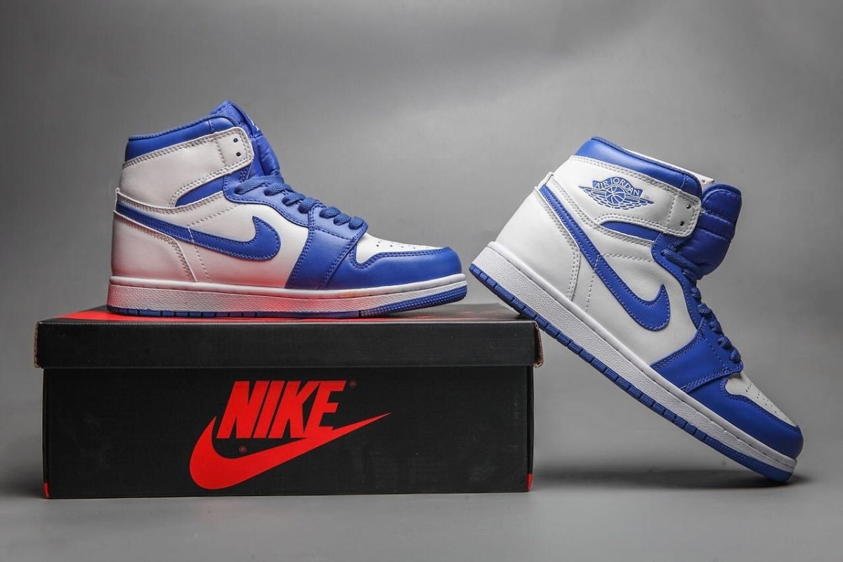 JORDAN 1 Mid - Hyper Royal Sneakers - Black Unisex Streetwear Limited Edition