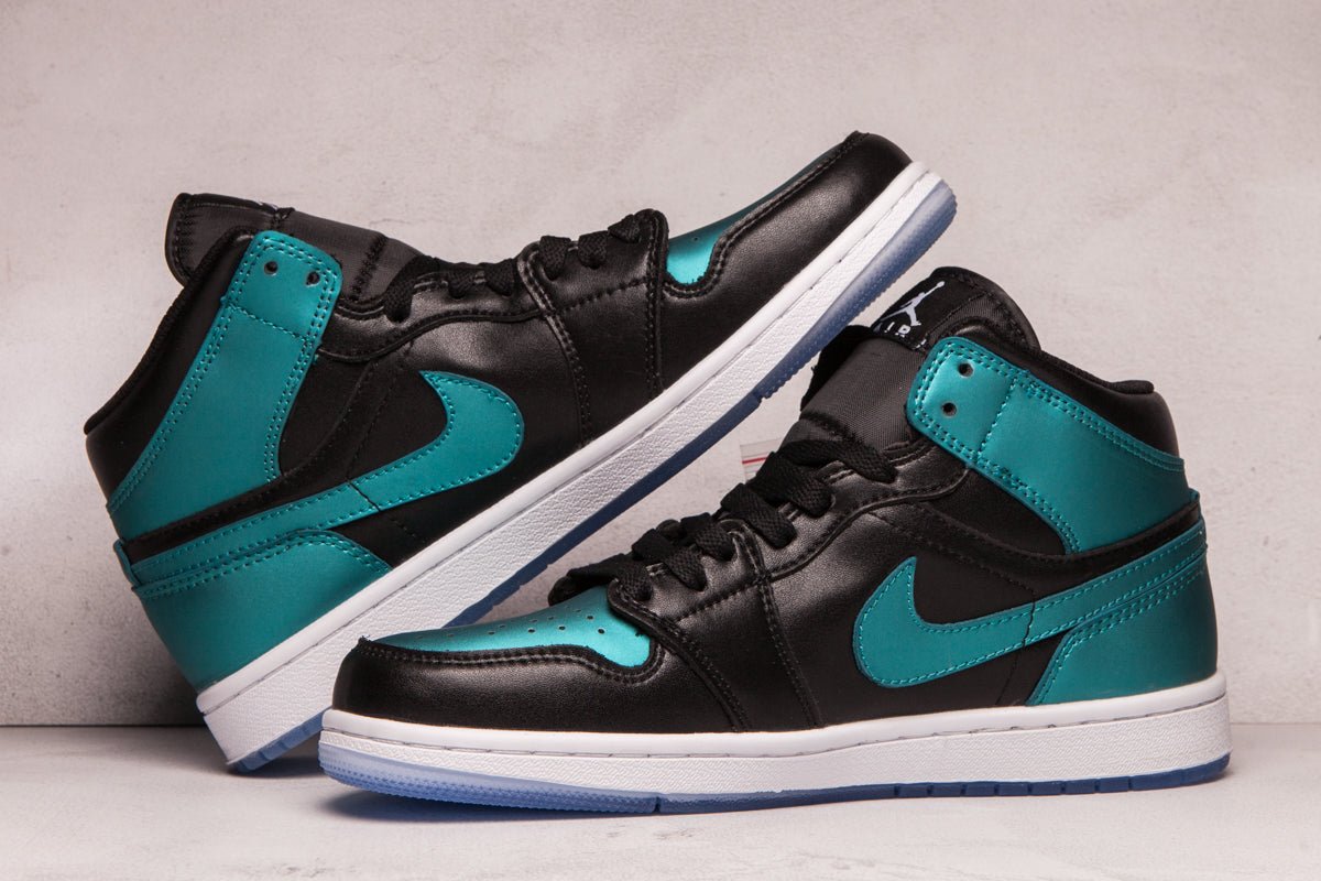 JORDAN 1 Mid - Iridescent Sneakers - Black Unisex Streetwear Limited Edition