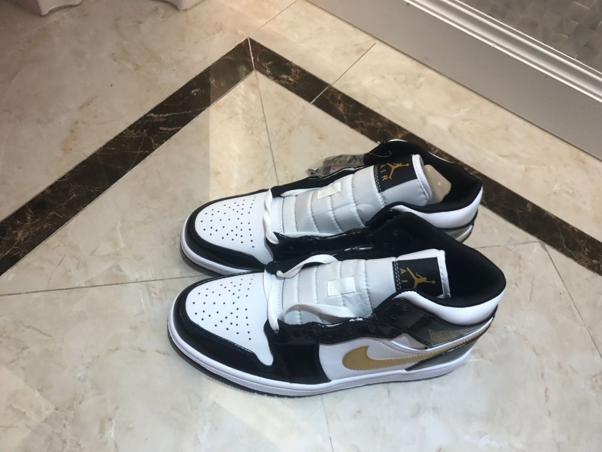 JORDAN 1 Mid - Patent White Gold Sneakers - Black Unisex Streetwear Limited Edition