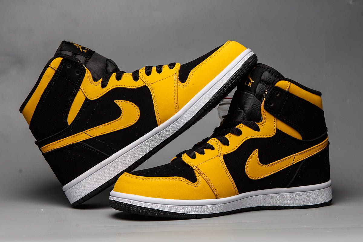 JORDAN 1 Mid - Reverse New Love Sneakers - Black Unisex Streetwear Limited Edition