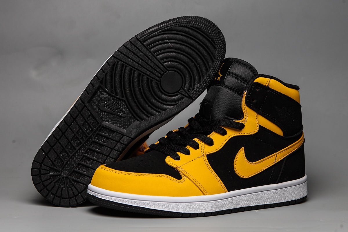 JORDAN 1 Mid - Reverse New Love Sneakers - Black Unisex Streetwear Limited Edition