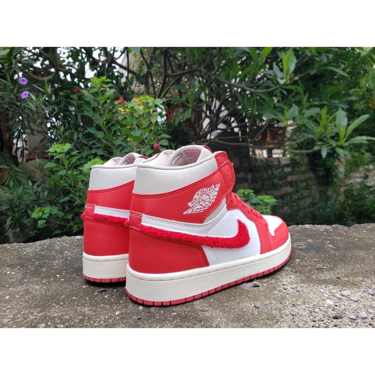 JORDAN 1 Mid - Syracuse Unisex Streetwear Limited Edition