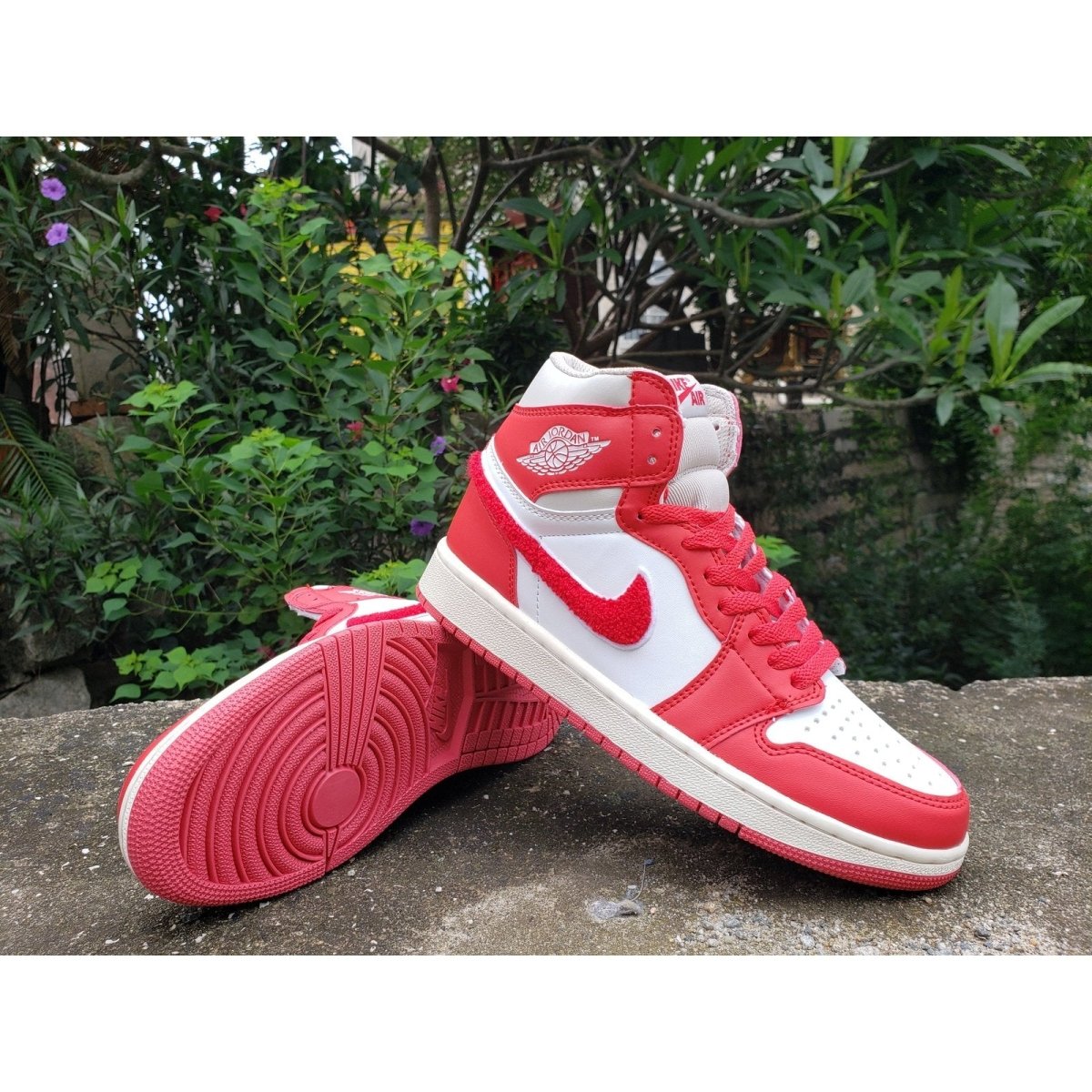 JORDAN 1 Mid - Syracuse Unisex Streetwear Limited Edition