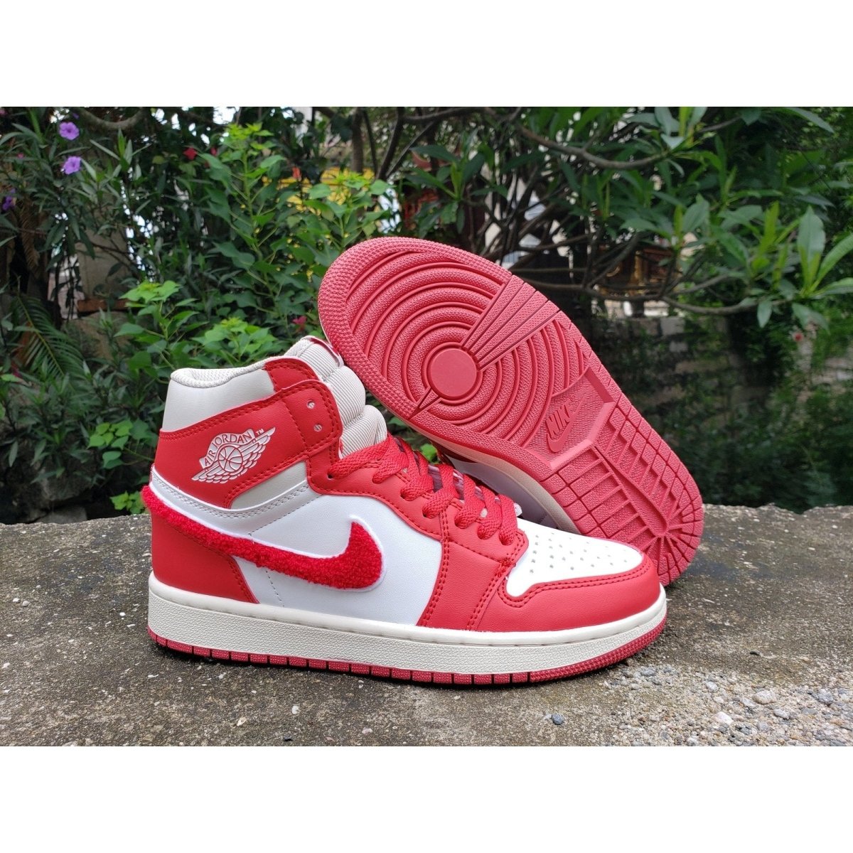 JORDAN 1 Mid - Syracuse Unisex Streetwear Limited Edition