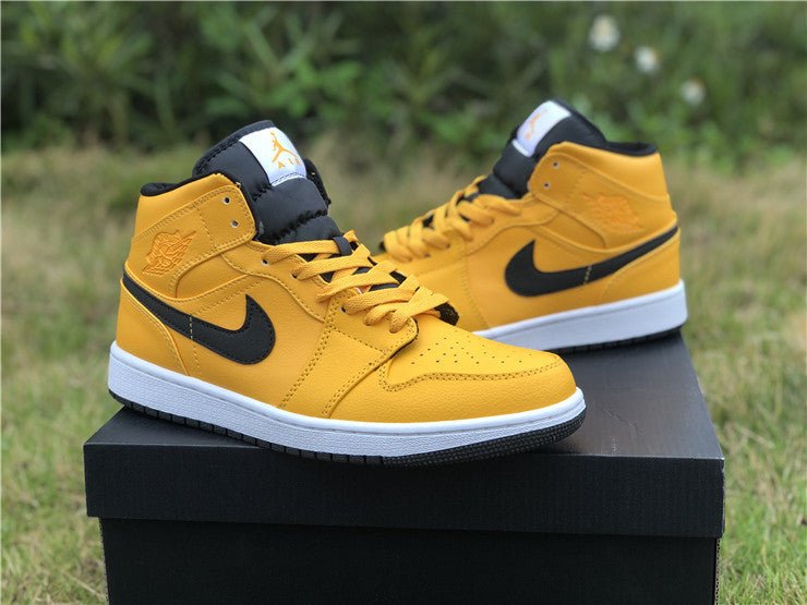 JORDAN 1 Mid - University Gold Sneakers - Black Unisex Streetwear Limited Edition