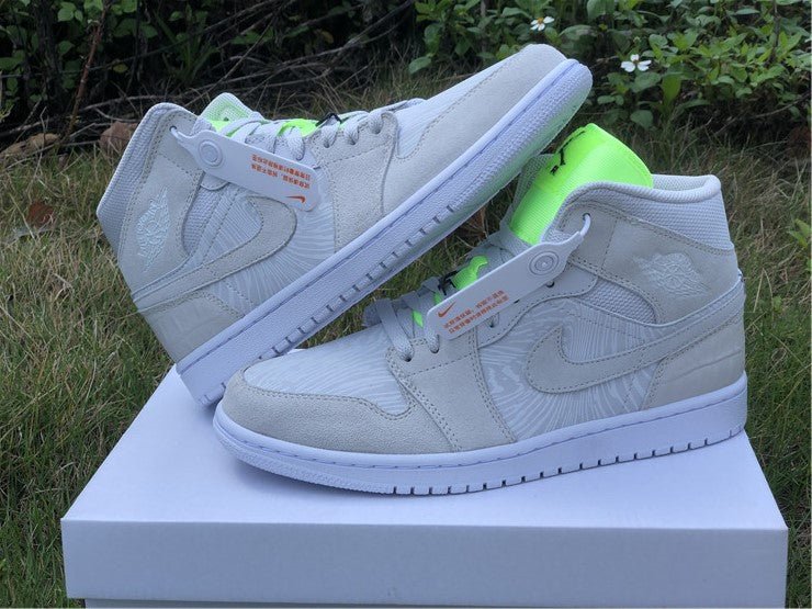 JORDAN 1 Mid - Vast Grey Ghost Sneakers - Green Unisex Streetwear Limited Edition
