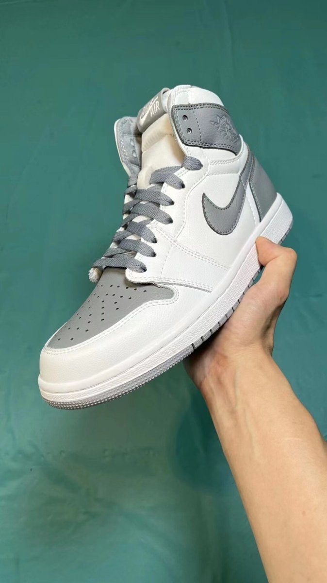 JORDAN 1 Retro High Og Unisex Streetwear Limited Edition