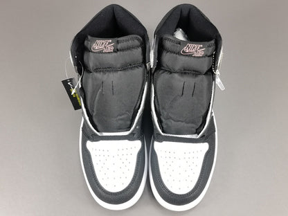 JORDAN 1 Retro High Og - Bleached Coral - Black Unisex Streetwear Limited Edition