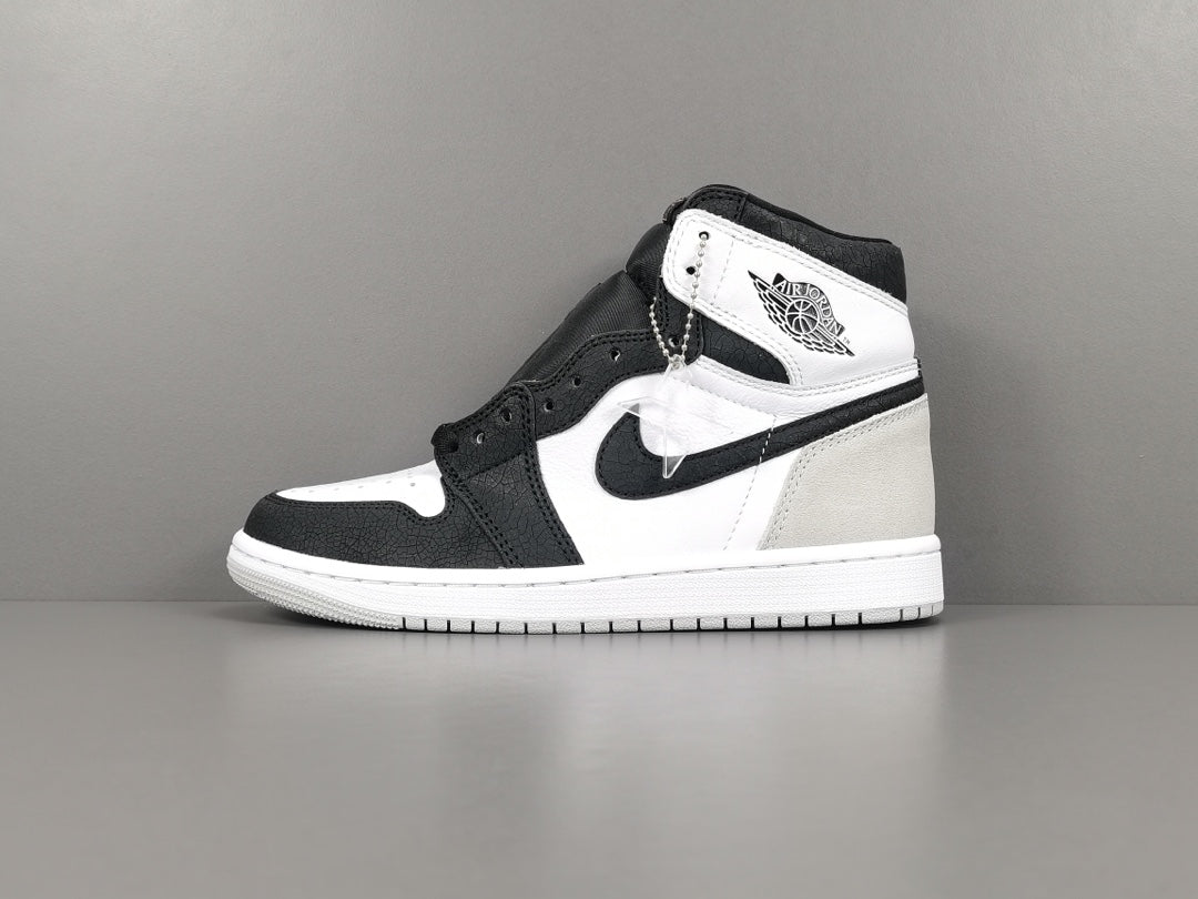JORDAN 1 Retro High Og - Bleached Coral - Black Unisex Streetwear Limited Edition