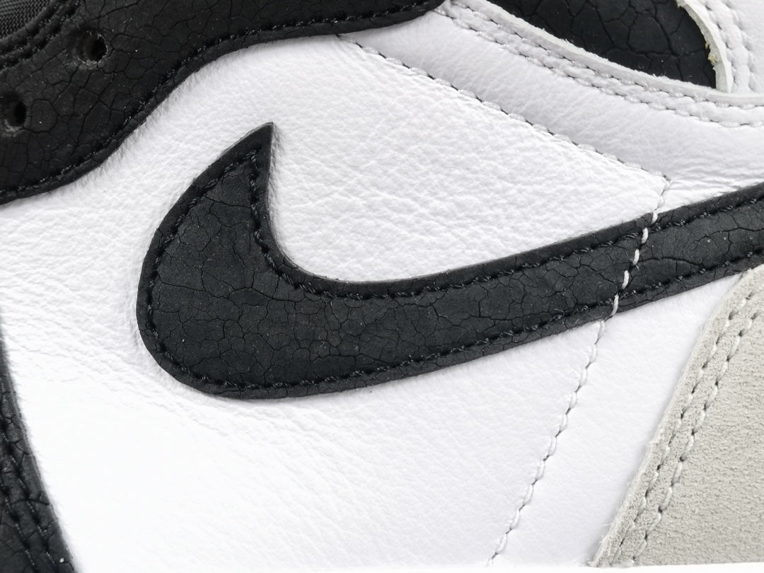 JORDAN 1 Retro High Og - Bleached Coral - Black Unisex Streetwear Limited Edition
