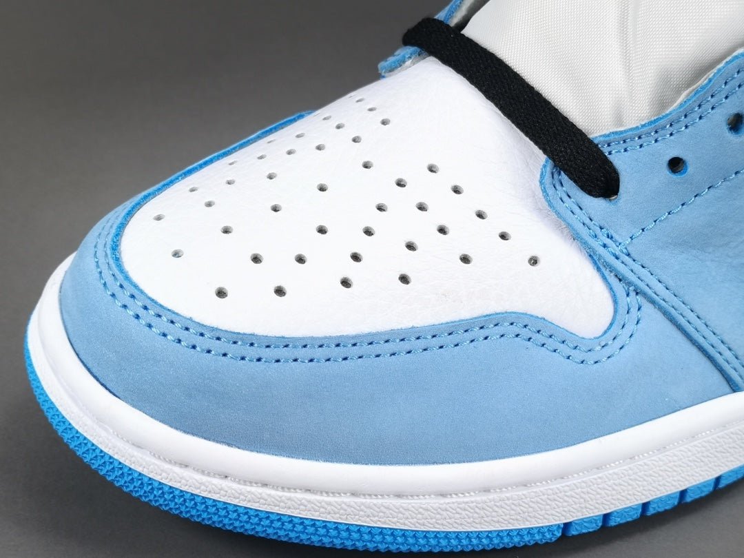 JORDAN 1 Retro High Og - University Jogger Pants - Blue Unisex Streetwear Limited Edition - Introducing the Jordan 1 High University Blue - a legendary sneaker that combines timeless style
