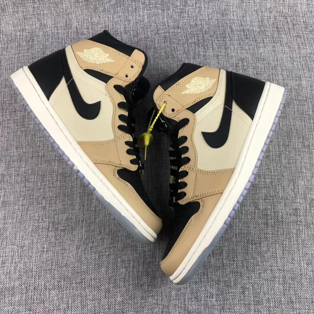 JORDAN 1 Retro High - Mushroom Sneakers - Black Unisex Streetwear Limited Edition