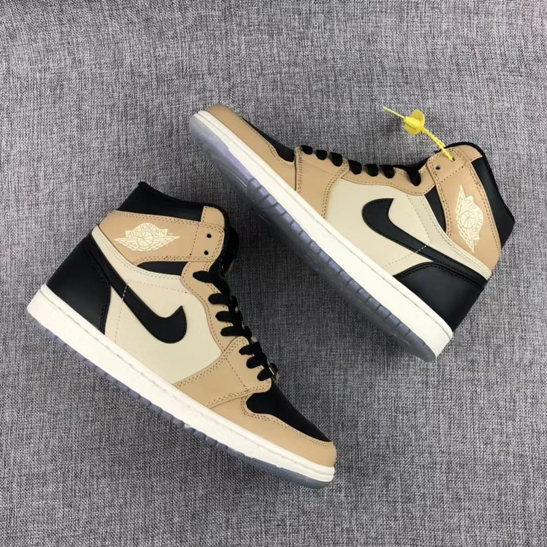 JORDAN 1 Retro High - Mushroom Sneakers - Black Unisex Streetwear Limited Edition